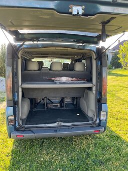Opel Vivaro 2,5 CDTI r. 2005 - 5
