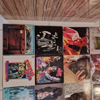 LP-čky...PINK FLOYD,SCORPIONS,QUEEN,FREDDIE MERCURY... - 5