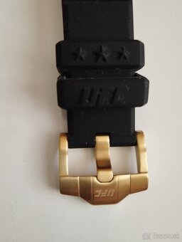 Predám hodinky UFC - 5