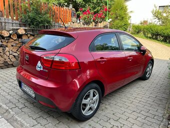 KIA RIO 1,4 crdi , plne pojazdne , nizka spotreba . - 5