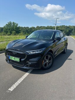 Ford Mustang Mach-E 98kWh RWD Premium - 5
