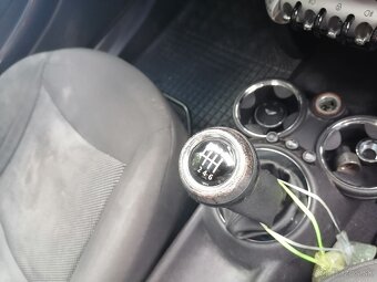 mini cooper Diesel r56.rok 2010 - 5