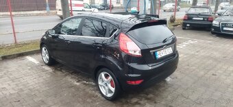 Ford Fiesta - 5