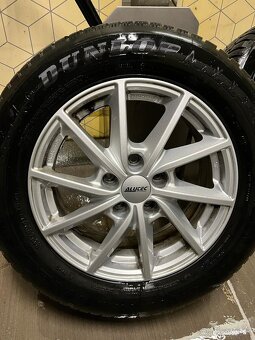 Predám elektróny 16” Alutec Singa s pneumatikami 215/60 R16 - 5