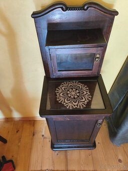 Toaletný stolík a nočné stolíky - 5