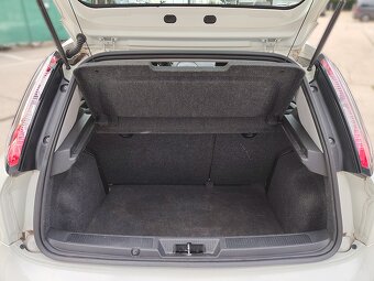 Fiat Grande Punto 1.4 57 kW Manuál - 5