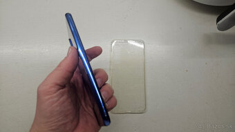 Xiaomi Mi9 SE - výborný mobil do ruky - 5