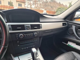 BMW E90 325i automat nová STK, EM, 340000km - 5