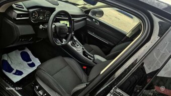 Lynk & Co 01 (Volvo XC40) - 5