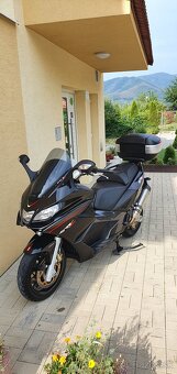 Aprilia aTC SRV850 - 5