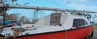 Plachetnica BWC Flying Cruiser B bez VPM a TK - 5