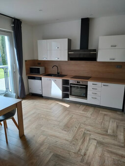 Prenajmem 3i apartmán s terasou a parkovacím miestom - 5