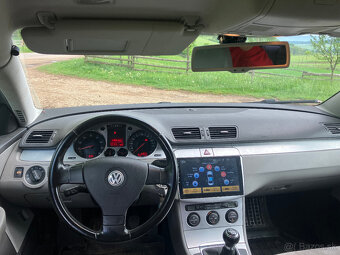 Predám Volkswagen Passat 2.0 TFSI (147kW) - 5