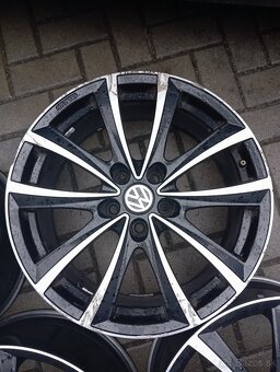 Predám 4 hliníkové disky 5x112 R18 bez pneu vw sharan ET 35 - 5