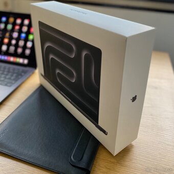 MacBook Pro 14" M4 SK 2024 čierny 32GB RAM, 512SSD + púzdro - 5