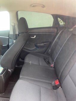 predám hyundai i30 (2012) - 5