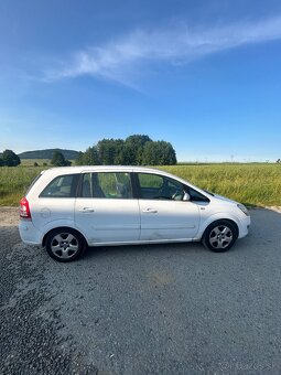 Opel Zafira 2008 r - 5