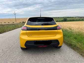 Peugeot 208 - 5