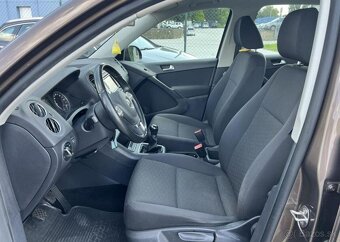 Volkswagen Tiguan 1.4TSi 90kw KLIMA TAŽNÉ ALU benzín manuál - 5