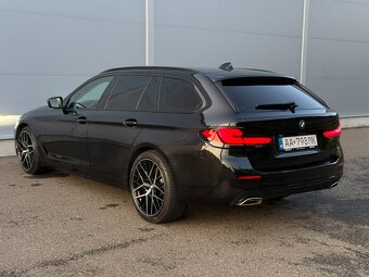 BMW 520 Touring G31 • 2023 • 99 000 km • TOP STAV •DPH - 5