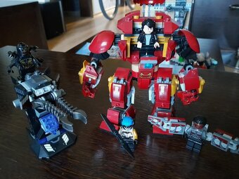 LEGO SUPERHRDINOVIA : 76108 + 76104 - 5