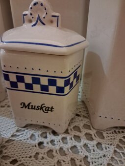 Starožitne porcelánové nádobky na pochutiny - 5