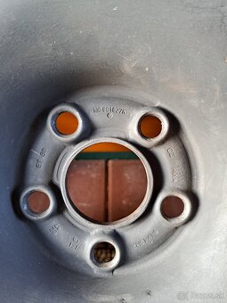 Plechové disky 5x100 R15 + puklice Sparco.. - 5