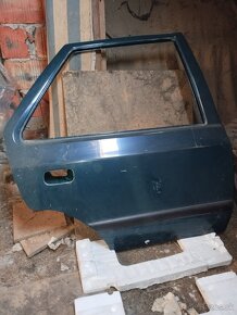 Sklo na piate dvere Felicia + ďalšie diely - 5