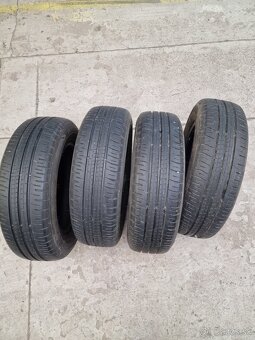 Predám pneumatiky letné 205/65R16 - 5