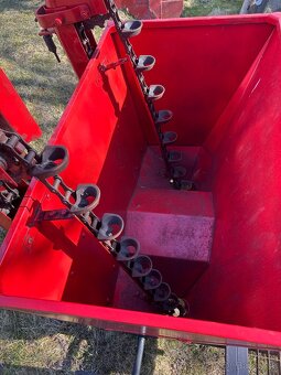 Predám sadzač zemiakov - 5