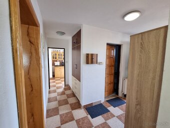 Hriňová ako na dlani - priestranný rodinný dom - 5