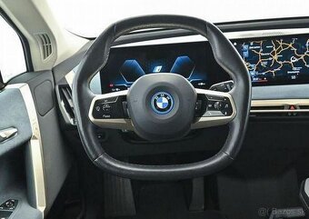 BMW iX XDRIVE 40 Připravujeme 240 kw - 5