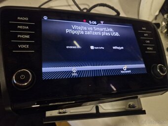 MIB2 Škoda Amundsen s Carplay a Android Auto,DAB - 5