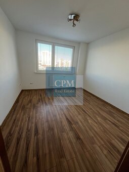 Ponúkame na prenájom 3.izbový byt v Petržalke s balkónom - 5
