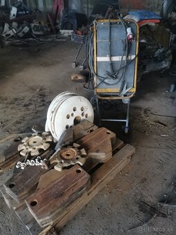 Traktor Zetor - 5