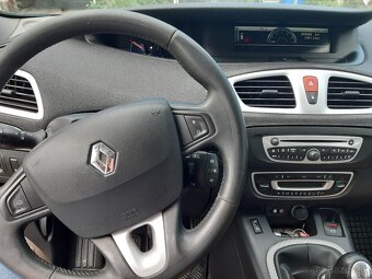 RENAULT GRAND SCENIC III, 7 miestne, 1,9 DCI - 5
