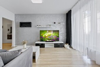 NA PREDAJ 2-IZBOVÝ BYT S TERASOU, NOVOSTAVBA, JÉGÉHO ALEJ - 5