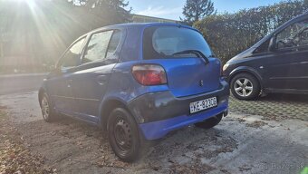 Toyota yaris 1.0 - 5