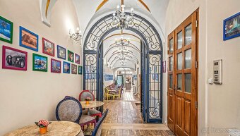 NA PREDAJ Historická polyfunkčná budova v srdci mesta Prešov - 5