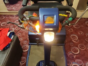 Elektrická trojkolka pre seniorov - 5
