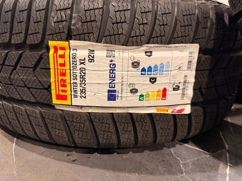 kolesa zimní Tesla Model 3 r20 1044267-00-A1 - 5