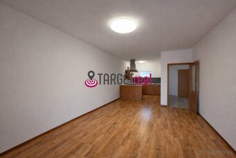 Na prenájom - Elegantný 2-izbový byt s balkónom v peknej byt - 5