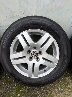 VW original elektrony + pneu R15 195/65 - 5