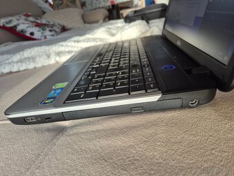 Fujitsu 15,6" - Intel i7, 4GB RAM, 500GB HDD, Win 7 - 5
