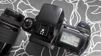 Canon EOS 5, 2x objektív Canon EF USM - 5