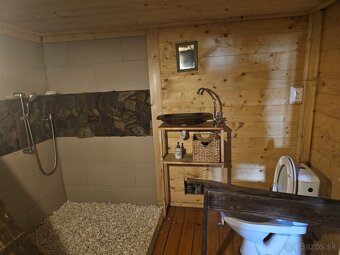 Predaj chaty – TOP lokalita Torysky, 120 m², rekonštruovaná - 5
