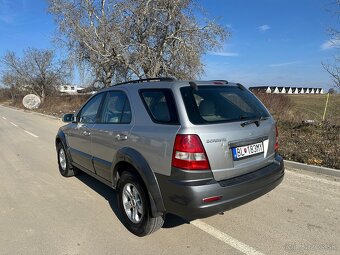 Kia Sorento - 5