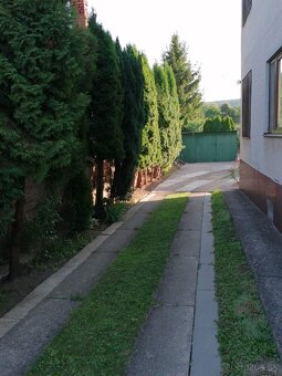 Veľký dvojgeneračný dom - Družstevná pri Hornáde - 5