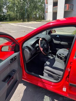 Volkswagen Polo 1.2 HTP - 5