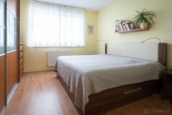 Veľký byt v staršej novostavbe za výbornú cenu na Estónskej - 5